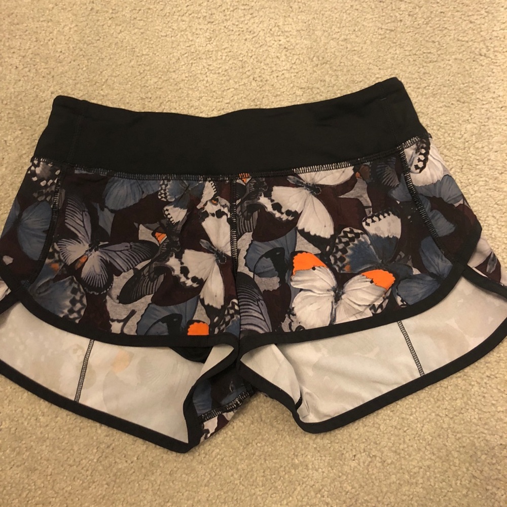 Lululemon size 4 athletic shorts